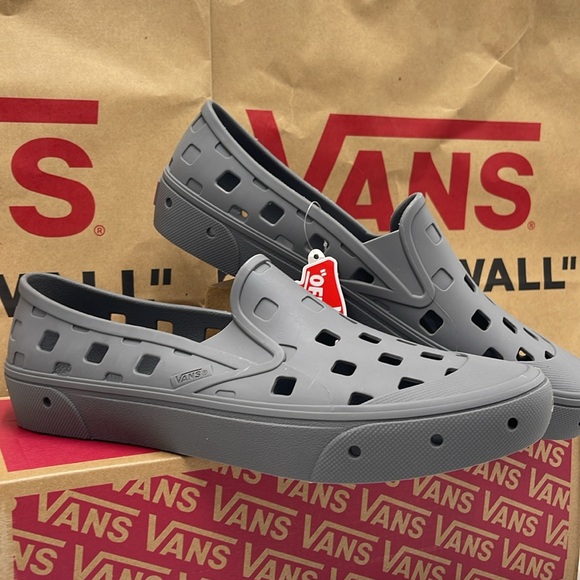 Vans WMNS Slip-On Trk Pewter
VNA5HF8PWT
Sneakers - Picture 6 of 16